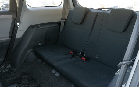 Toyota Wish II, 2011 год, 1 310 000 рублей, 13 фотография