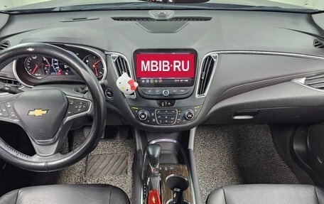 Chevrolet Malibu IX, 2021 год, 2 290 000 рублей, 7 фотография