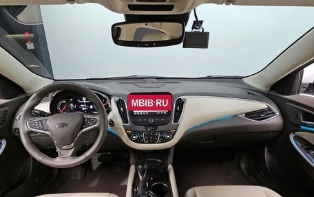 Chevrolet Malibu IX, 2021 год, 2 190 000 рублей, 7 фотография