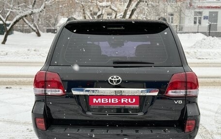 Toyota Land Cruiser 200, 2011 год, 3 650 000 рублей, 5 фотография