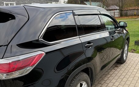 Toyota Highlander III, 2014 год, 3 100 000 рублей, 3 фотография