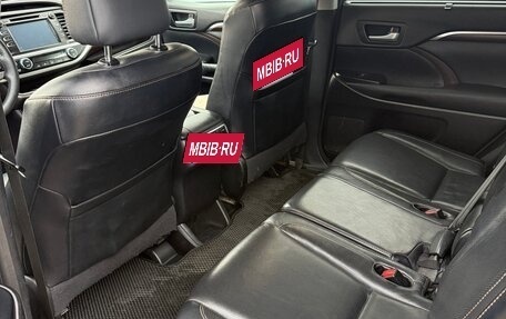 Toyota Highlander III, 2014 год, 3 100 000 рублей, 8 фотография