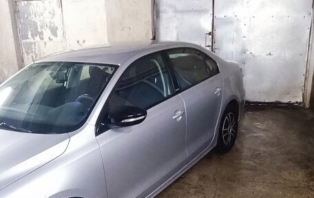 Volkswagen Jetta VI, 2014 год, 1 000 000 рублей, 5 фотография