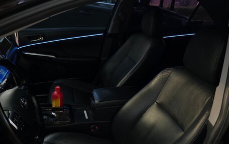 Toyota Camry, 2015 год, 2 350 000 рублей, 9 фотография