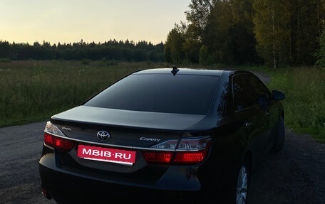 Toyota Camry, 2015 год, 2 350 000 рублей, 3 фотография