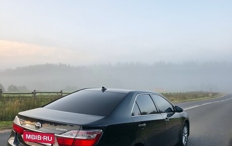 Toyota Camry, 2015 год, 2 350 000 рублей, 2 фотография