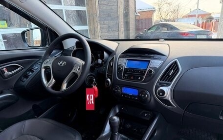 Hyundai ix35 I рестайлинг, 2011 год, 1 150 000 рублей, 2 фотография