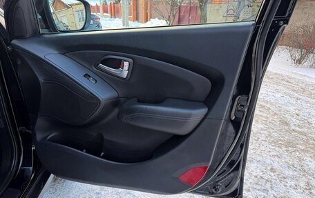 Hyundai ix35 I рестайлинг, 2011 год, 1 150 000 рублей, 16 фотография