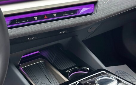 BMW 5 серия, 2025 год, 8 249 900 рублей, 13 фотография