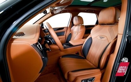 Bentley Bentayga I, 2023 год, 19 000 000 рублей, 10 фотография