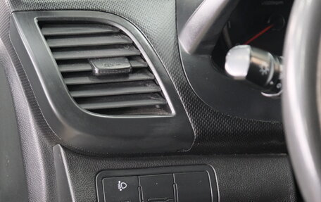 Hyundai Solaris II рестайлинг, 2016 год, 1 169 000 рублей, 10 фотография