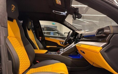 Lamborghini Urus I, 2022 год, 27 295 000 рублей, 21 фотография