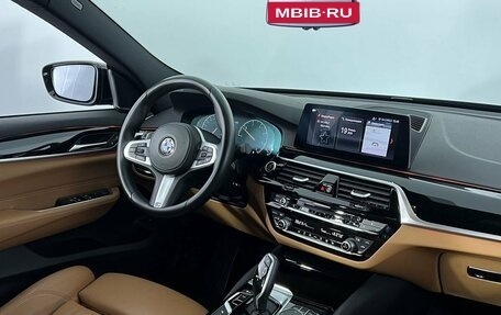 BMW 6 серия, 2019 год, 3 690 000 рублей, 14 фотография