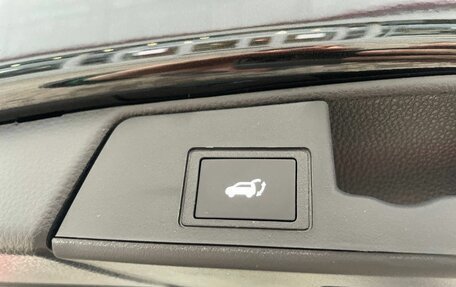 Toyota RAV4, 2025 год, 3 990 000 рублей, 24 фотография