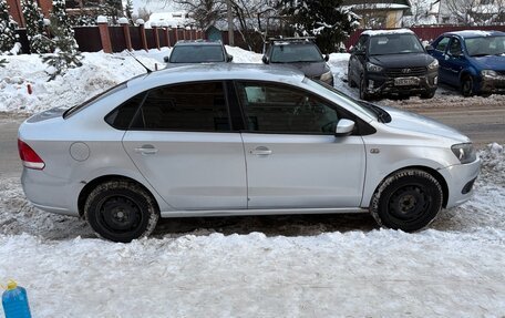 Volkswagen Polo VI (EU Market), 2012 год, 450 000 рублей, 2 фотография