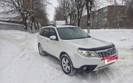 Subaru Forester, 2012 год, 1 250 000 рублей, 2 фотография