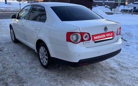 Volkswagen Jetta VI, 2009 год, 514 000 рублей, 4 фотография