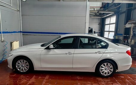 BMW 3 серия, 2014 год, 1 950 000 рублей, 2 фотография