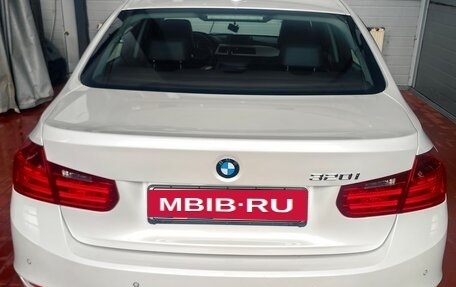 BMW 3 серия, 2014 год, 1 950 000 рублей, 4 фотография