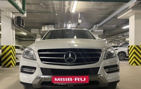 Mercedes-Benz M-Класс, 2014 год, 2 400 000 рублей, 2 фотография