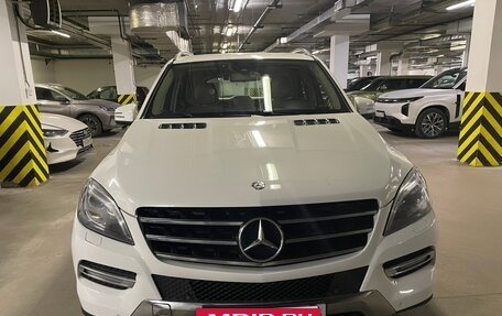 Mercedes-Benz M-Класс, 2014 год, 2 400 000 рублей, 3 фотография