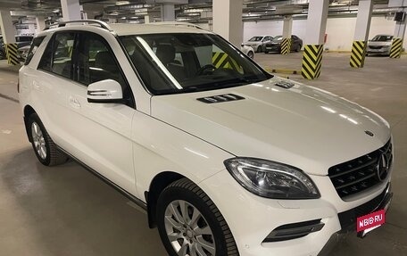 Mercedes-Benz M-Класс, 2014 год, 2 400 000 рублей, 4 фотография