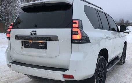 Toyota Land Cruiser Prado 150 рестайлинг 2, 2020 год, 6 200 000 рублей, 5 фотография