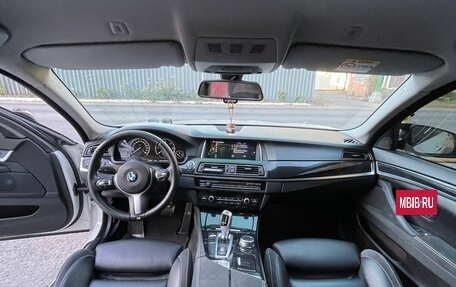 BMW 5 серия, 2015 год, 1 950 000 рублей, 7 фотография