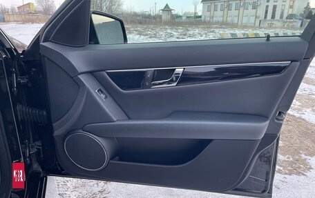 Mercedes-Benz C-Класс, 2010 год, 1 500 000 рублей, 16 фотография