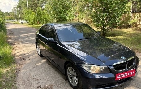 BMW 3 серия, 2005 год, 850 000 рублей, 7 фотография