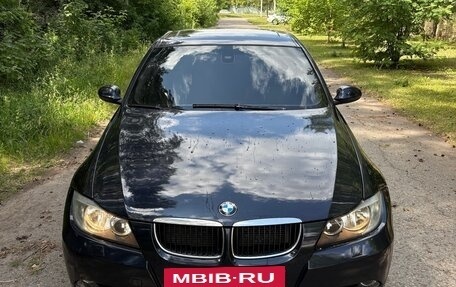 BMW 3 серия, 2005 год, 850 000 рублей, 6 фотография