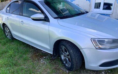 Volkswagen Jetta VI, 2012 год, 670 000 рублей, 3 фотография