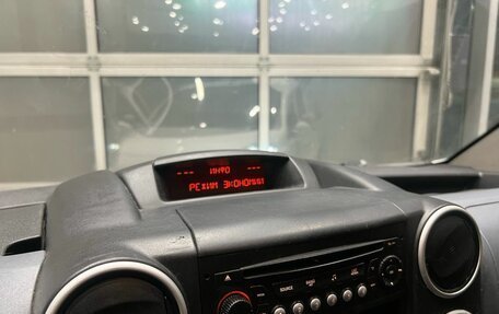 Peugeot Partner II рестайлинг 2, 2013 год, 649 000 рублей, 11 фотография