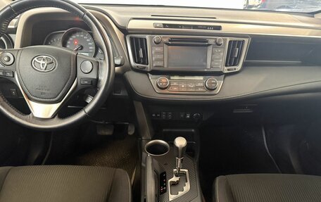 Toyota RAV4, 2014 год, 1 750 000 рублей, 10 фотография