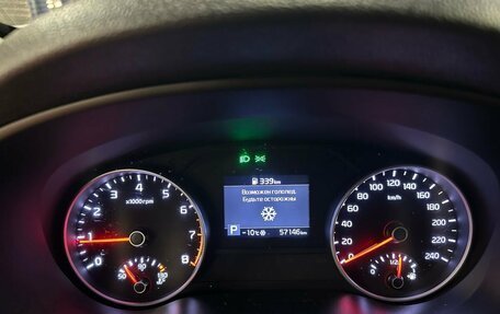 KIA Sportage IV рестайлинг, 2019 год, 2 390 000 рублей, 4 фотография