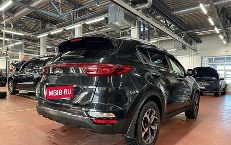 KIA Sportage IV рестайлинг, 2019 год, 2 390 000 рублей, 7 фотография