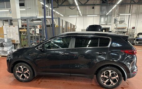 KIA Sportage IV рестайлинг, 2019 год, 2 390 000 рублей, 10 фотография