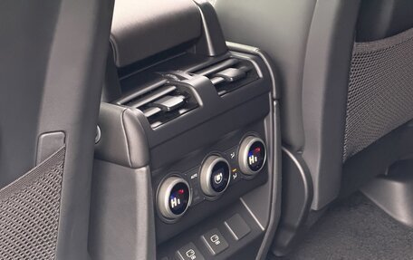 Land Rover Defender II, 2025 год, 12 736 000 рублей, 19 фотография