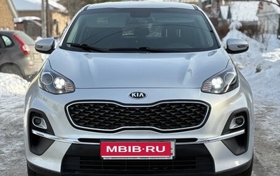 KIA Sportage IV рестайлинг, 2020 год, 2 400 000 рублей, 1 фотография