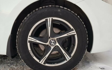 Hyundai Solaris II рестайлинг, 2012 год, 799 000 рублей, 13 фотография