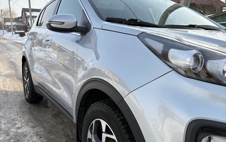 KIA Sportage IV рестайлинг, 2020 год, 2 400 000 рублей, 9 фотография