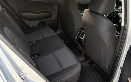 KIA Sportage IV рестайлинг, 2020 год, 2 400 000 рублей, 15 фотография