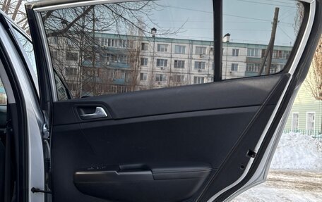 KIA Sportage IV рестайлинг, 2020 год, 2 400 000 рублей, 16 фотография