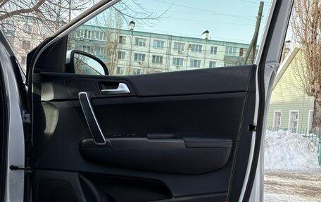 KIA Sportage IV рестайлинг, 2020 год, 2 400 000 рублей, 14 фотография