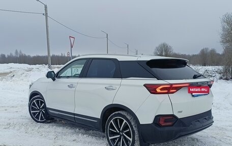 FAW Bestune T77, 2022 год, 1 750 000 рублей, 2 фотография