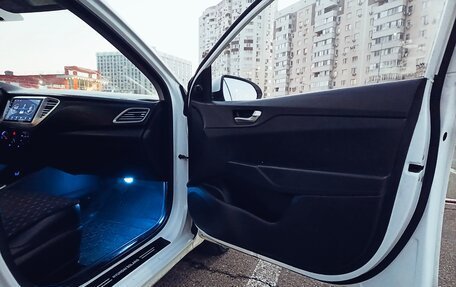 Hyundai Solaris II рестайлинг, 2017 год, 760 000 рублей, 20 фотография