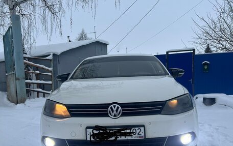 Volkswagen Jetta VI, 2013 год, 839 000 рублей, 13 фотография