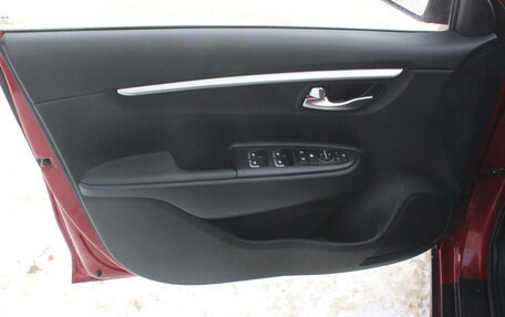 KIA Rio IV, 2021 год, 1 797 000 рублей, 8 фотография