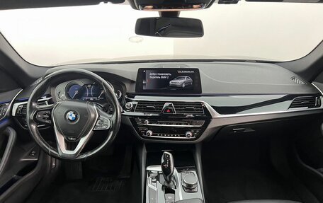 BMW 5 серия, 2017 год, 3 700 000 рублей, 11 фотография