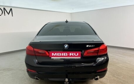 BMW 5 серия, 2017 год, 3 700 000 рублей, 4 фотография